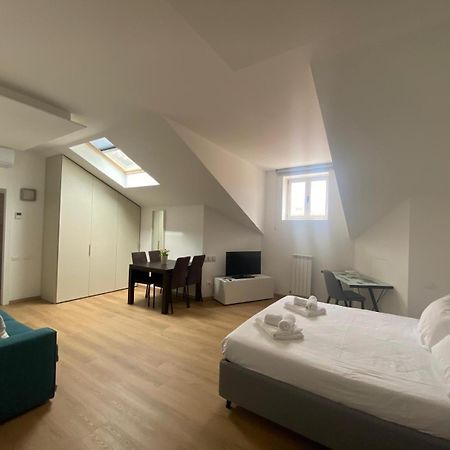 Palazzo Venezian 5 Apartman Trieszt Kültér fotó